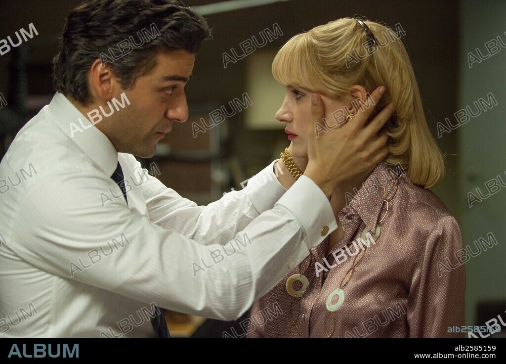 JESSICA CHASTAIN y OSCAR ISAAC en EL AÑO MÁS VIOLENTO, 2014 (A MOST VIOLENT YEAR), dirigida por J. C. CHANDOR. Copyright BEFORE THE DOOR PICT/WASHINGTON SQUARE FILMS/FILMNATION ENT.