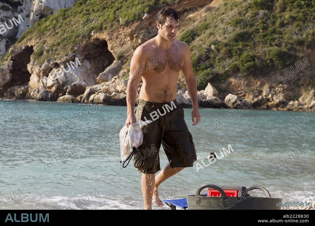 HENRY CAVILL en LA FRIA LUZ DEL DIA, 2012 (THE COLD LIGHT OF DAY), dirigida por MABROUK EL MECHRI. Copyright INTREPID PICTURES / Cortesía.