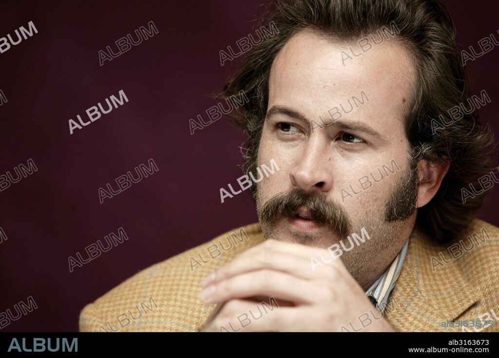 JASON LEE. October 10, 2005 - U.S. - Jason Lee promoting the TV series ''My Name is Earl'' in Hollywood, CA. October 10, 2005. 10/10/2005