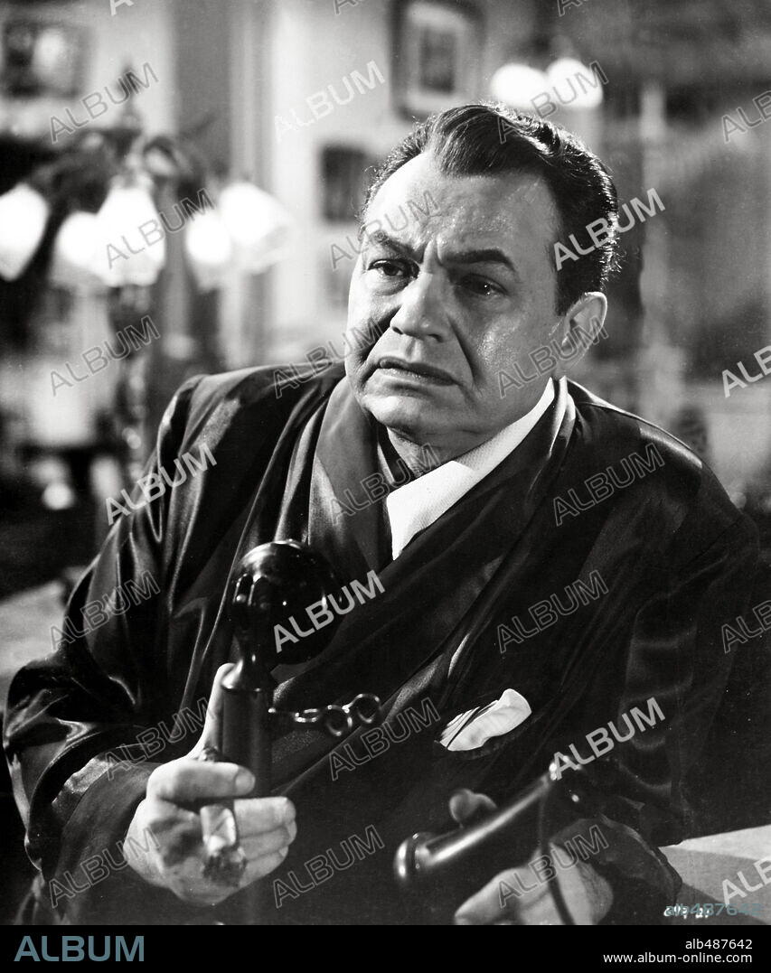 EDWARD G. ROBINSON in KEY LARGO, 1948, directed by JOHN HUSTON. Copyright WARNER BROTHERS.