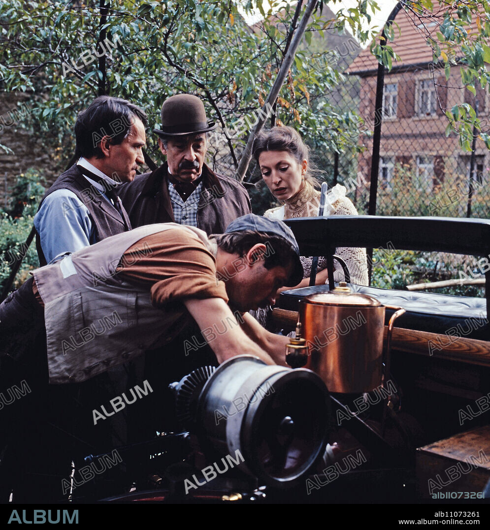 Stronger than all horses, mini-series in three parts, Part 3: Karl Benz and his tricycle, Germany, 1985, scene engine problems: Walter Renneisen as Karl Benz, H. Weiker as financier Rose, Daniela Ziegler as Berta Benz.