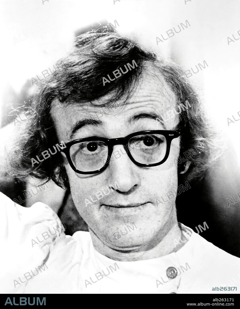 WOODY ALLEN en LA ÚLTIMA NOCHE DE BORIS GRUSHENKO, 1975 (LOVE AND DEATH), dirigida por WOODY ALLEN. Copyright UNITED ARTISTS.