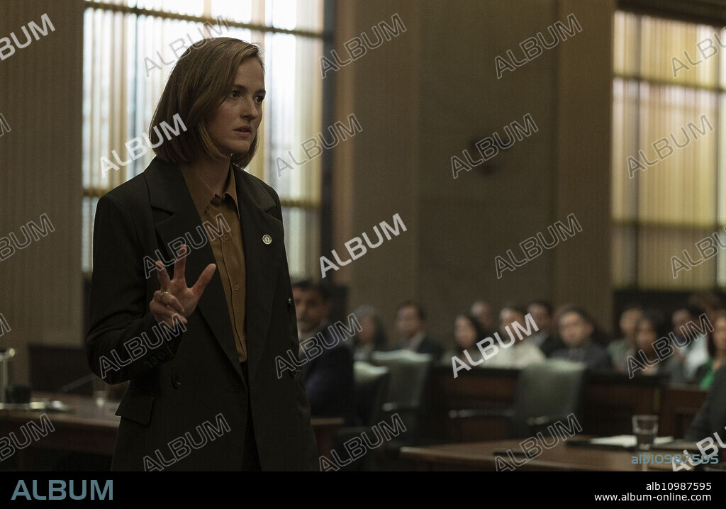 Renate Reinsve in PRESUMED INNOCENT, 2024, directed by DAVID E. KELLEY. Copyright Apple Studios/Bad Robot/David E. Kelley Productions. Episode 1x1.