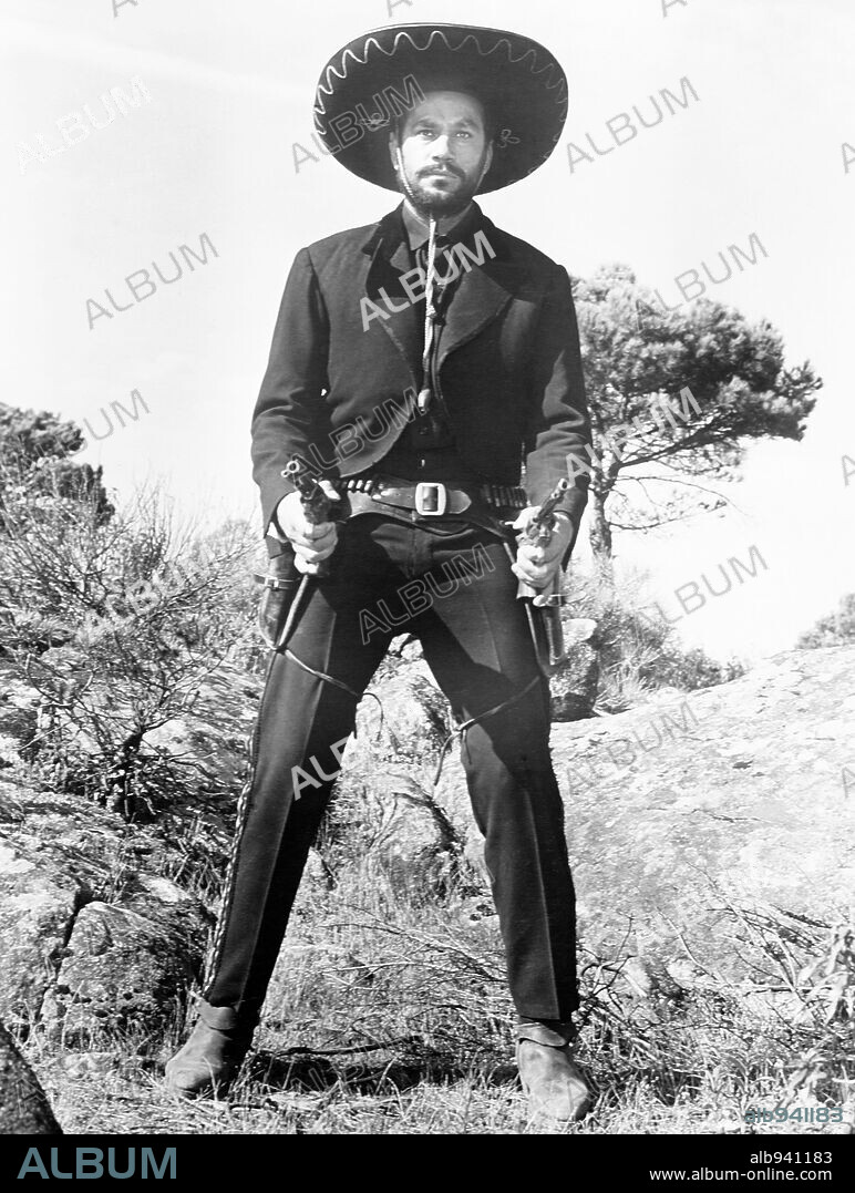 ALDO SAMBRELL in SON OF A GUNFIGHTER, 1965, directed by PAUL LANDRES. Copyright LESTER WELCH PRODUCTIONS INC.