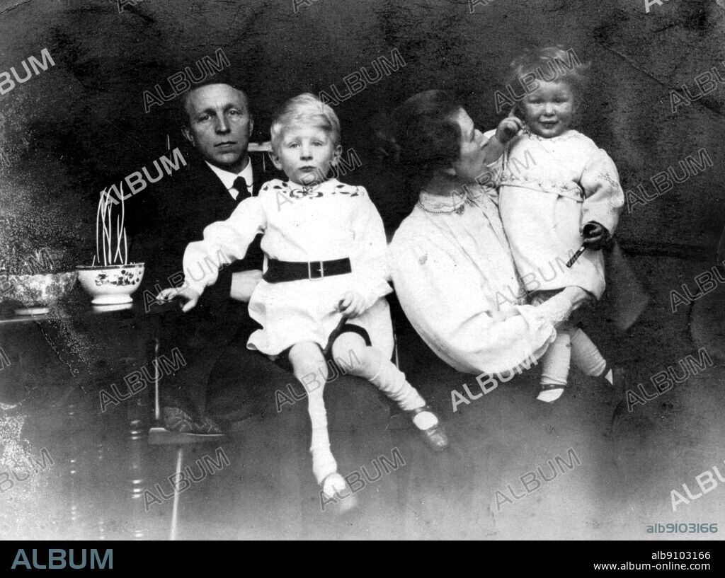 (Wystan) W H Auden (1907-1973) and Brother John with their parents. W H Auden, The Life of a Poet, by Charles Osborne.