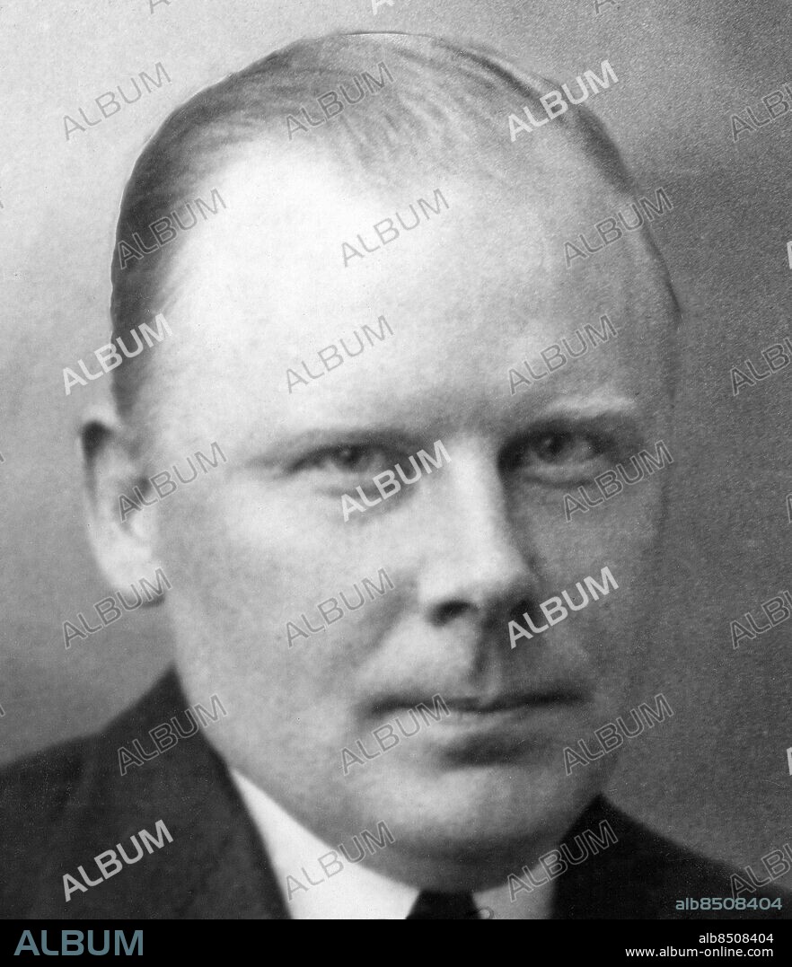 DANMARK omkring 1950. Bankdirektör Arnold Wisbom som mördades av Palle Wichmann Hardrup vid ett bankrån i Köpenhamn den 29 mars 1951. Bankkassör Kaj Möller mördades också vid det misslyckade rånet. Hardrup hävdade att han utfört dådet under hypnos utfört av Björn Schouw Nielsen, en tidigare medfånge till Hardrup.. Foto: Pressens Bild / TT / Kod: 194.