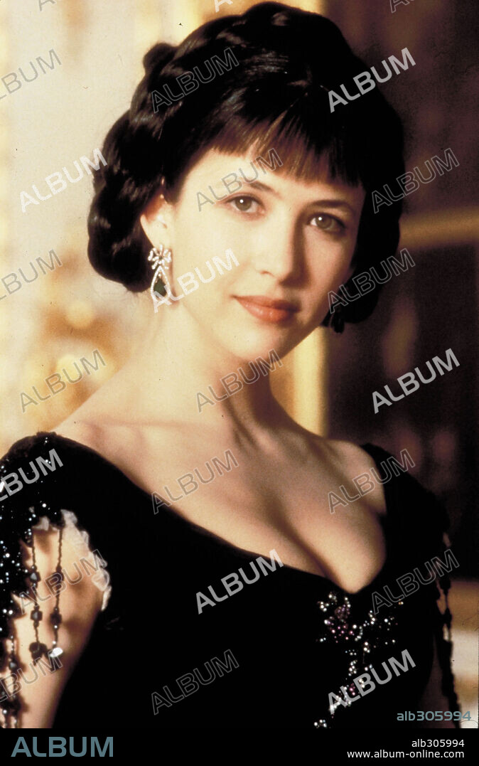 SOPHIE MARCEAU in ANNA KARENINA, 1997, unter der Regie von BERNARD ROSE. Copyright WARNER BROTHERS.