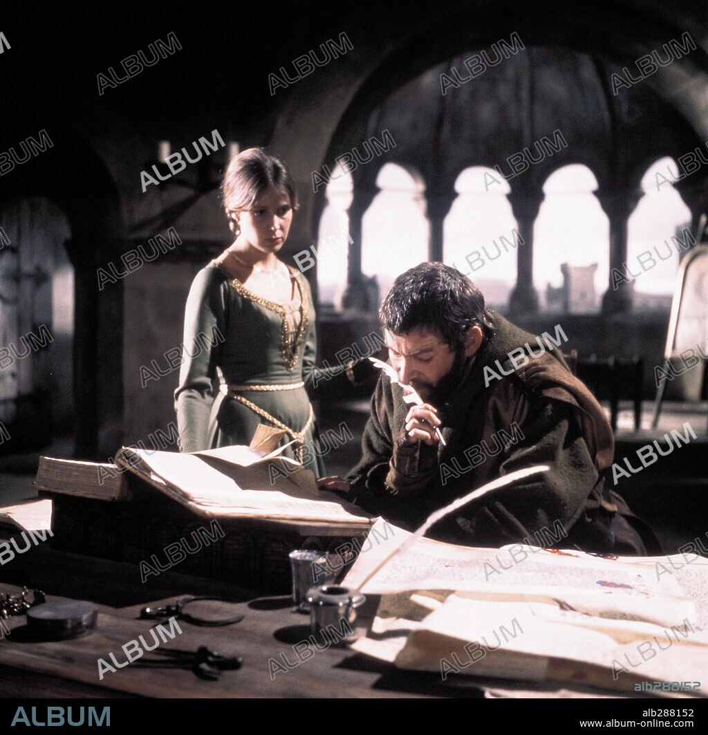 JANE MERROW and PETER O'TOOLE in THE LION IN WINTER, 1968, directed by ANTHONY HARVEY. Copyright AVCO EMBASSY.