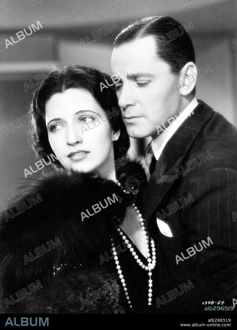 HERBERT MARSHALL y KAY FRANCIS en UN LADRÓN EN LA ALCOBA, 1932 (TROUBLE IN PARADISE), dirigida por ERNST LUBITSCH. Copyright PARAMOUNT PICTURES.