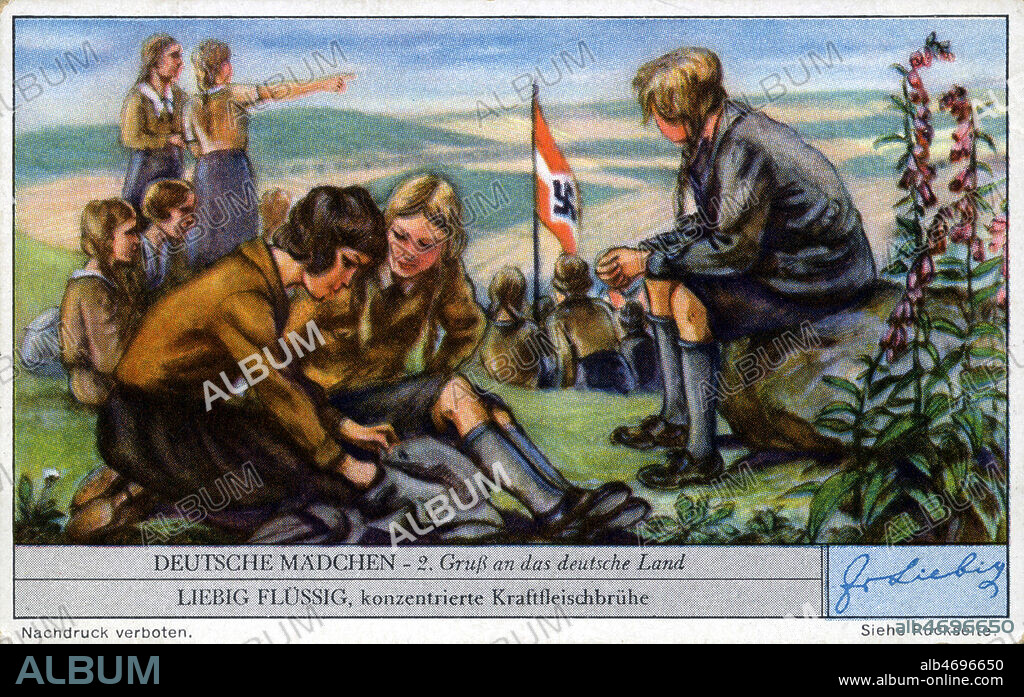 'Deutsche madchen. Gruss an das deutsche Land' : BDM (Bund Deutscher Madel), ligue des jeunes filles allemandes (branche feminine des jeunesses hitleriennes). Chromo publicitaire Liebig vers 1935. Illustration anonyme. Credit : Collection IM/KHARBINE-TAPABOR.