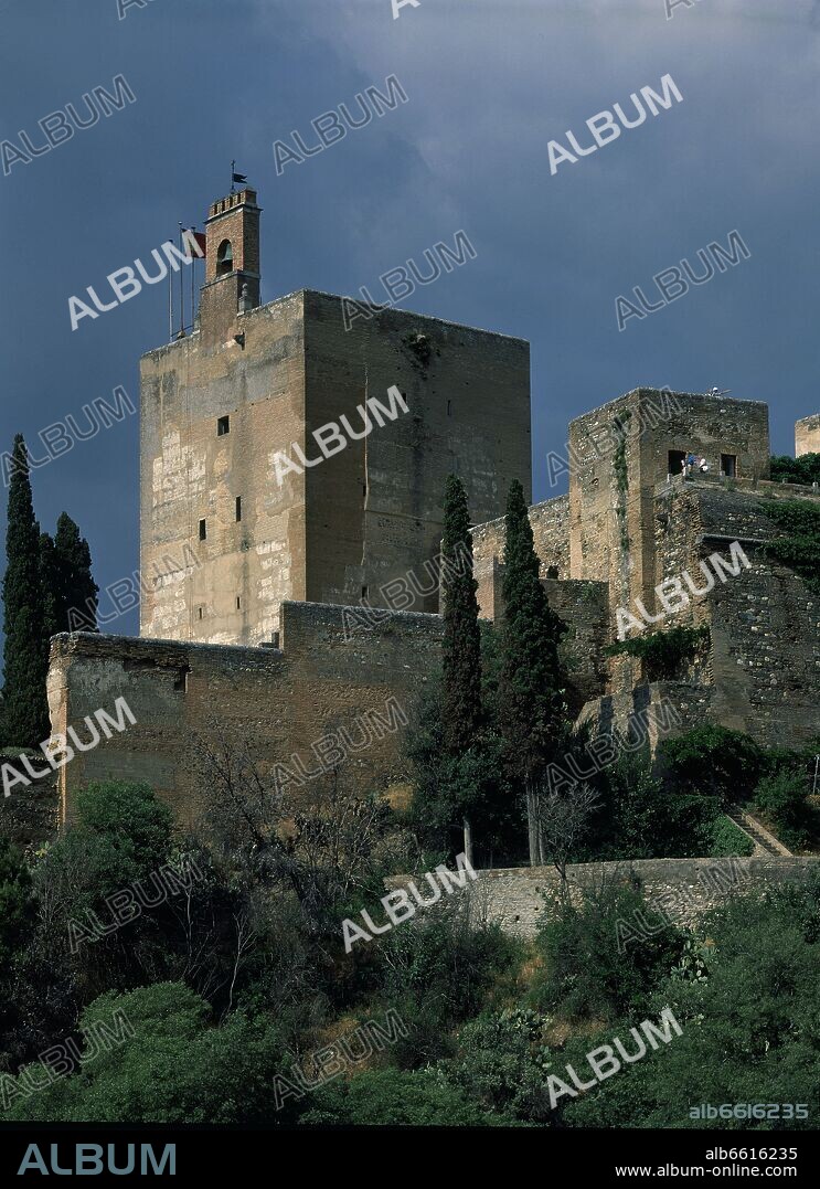 TORRE DE LA VELA - SIGLO XIII - ARQUITECTURA NAZARI.