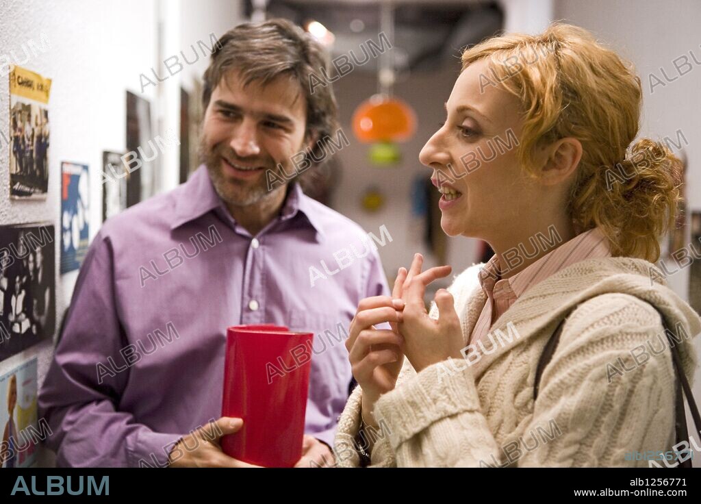 ALBERTO SAN JUAN y MARTA ALEDO en LA VERGUENZA, 2009, dirigida por DAVID PLANELL. Copyright AVALON.