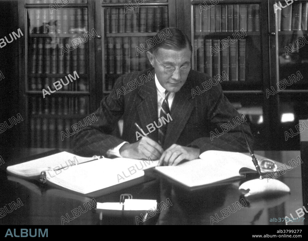 Herbert Spencer Gasser (1888-1963) was an American physiologist, and recipient of the Nobel Prize for Physiology or Medicine in 1944 for his work with action potentials in nerve fibers awarded jointly with Joseph Erlanger. He received his M.D. degree from Johns Hopkins University in Baltimore in 1915. During World War I he was engaged in chemical warfare research at American University. He was professor of physiology at the Rockefeller Institute for Medical Research. He lived to be 74 and died of natural causes.