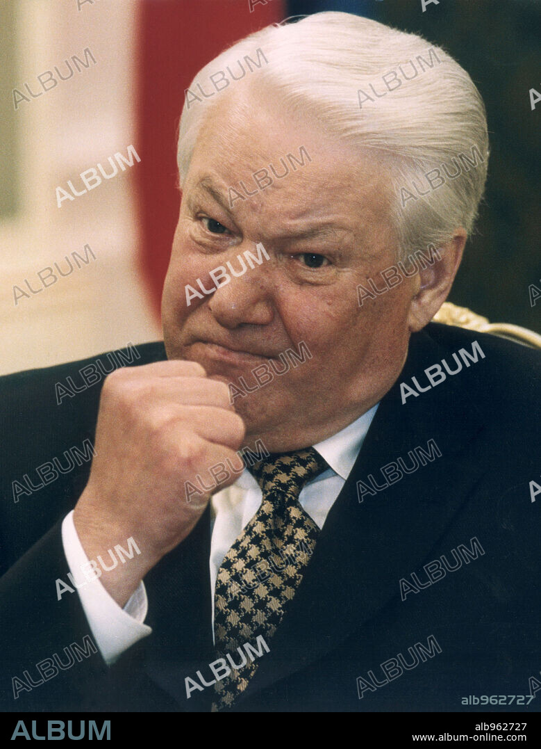 BORIS NIKOLAIEVITCH ELTSINE. Apr 23, 2007-Moscow, Russia-BORIS YELTSIN was the first President of the Russian Federation from 1991 to 1999. On June 12 1991 Yeltsin was elected president of the Russian Soviet Federated Socialist Republic. Just hours before the first day of 2000, Yeltsin made a surprise announcement of his resignation, leaving the presidency in the hands of Vladimir Putin. Boris Yeltsin died of heart failure on 23 April 2007. He was 76. PICTURED: Jun 12, 1996-Russian President Boris Yeltsin speaks to the journali. 23/04/2007