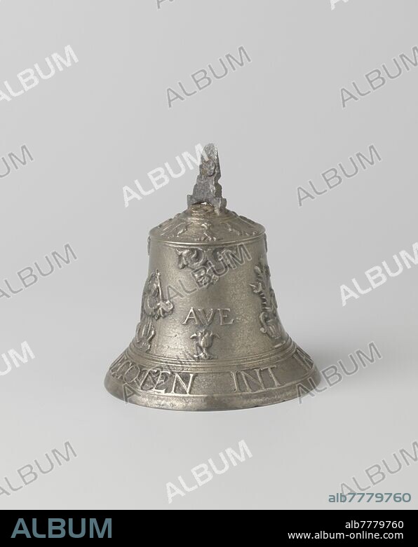 Table Bell with The Annunciation and inscription, The object consists of three parts: the bronze bell-shaped bell, the iron eye, the iron clapper. On the lower edge of the bell the inscription GHEGOTEN INT IAER 1551. Above it the inscription AVE GRACIA PLENA between a figuration consisting of the reading Mary, an angel, and a vase with lilies (De Verkondiging / Annunciatie). Around decorative motifs, in which, among other things, dolphin heads, stylized buds and acanthus leaves can be recognized., The Annunciation: Mary, usually reading, is visited by the angel (sometimes a woman overhears the conversation), anonymous, Mechelen (possibly), 1551, bronze (metal), iron (metal), founding, h 12.7 cm × d 8 cm.
