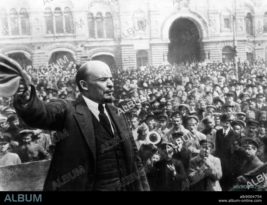 photograph of Vladimir Lenin, in Red Square, Moscow 1918.