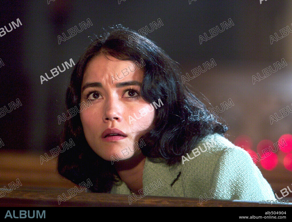 SANDRINE HOLT in RESIDENT EVIL: APOCALYPSE, 2004, directed by ALEXANDER WITT. Copyright COLUMBIA PICTURES.