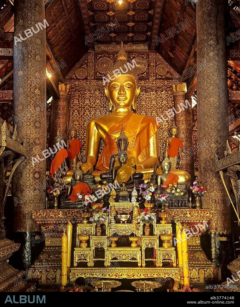 Buddha statue in Wat Xieng Tong or Vat Xienthong, Thong, Luang Prabang, Luang Prabang Province, Laos, Asia.