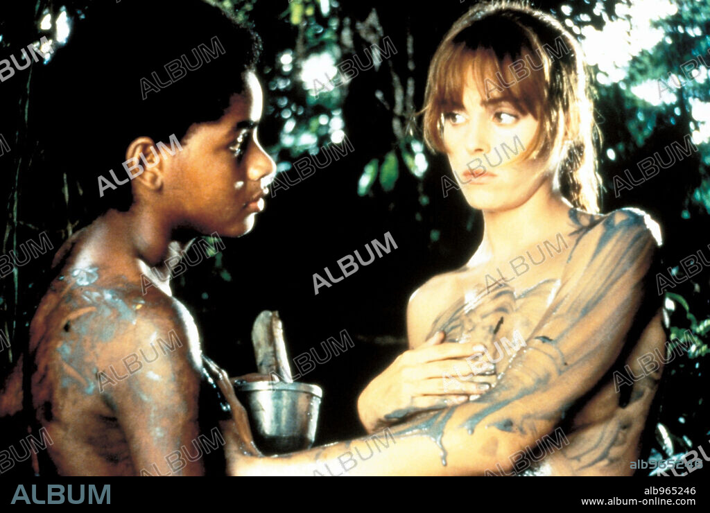 LEJOS DE AFRICA, 1996, dirigida por CECILIA BARTOLOME.