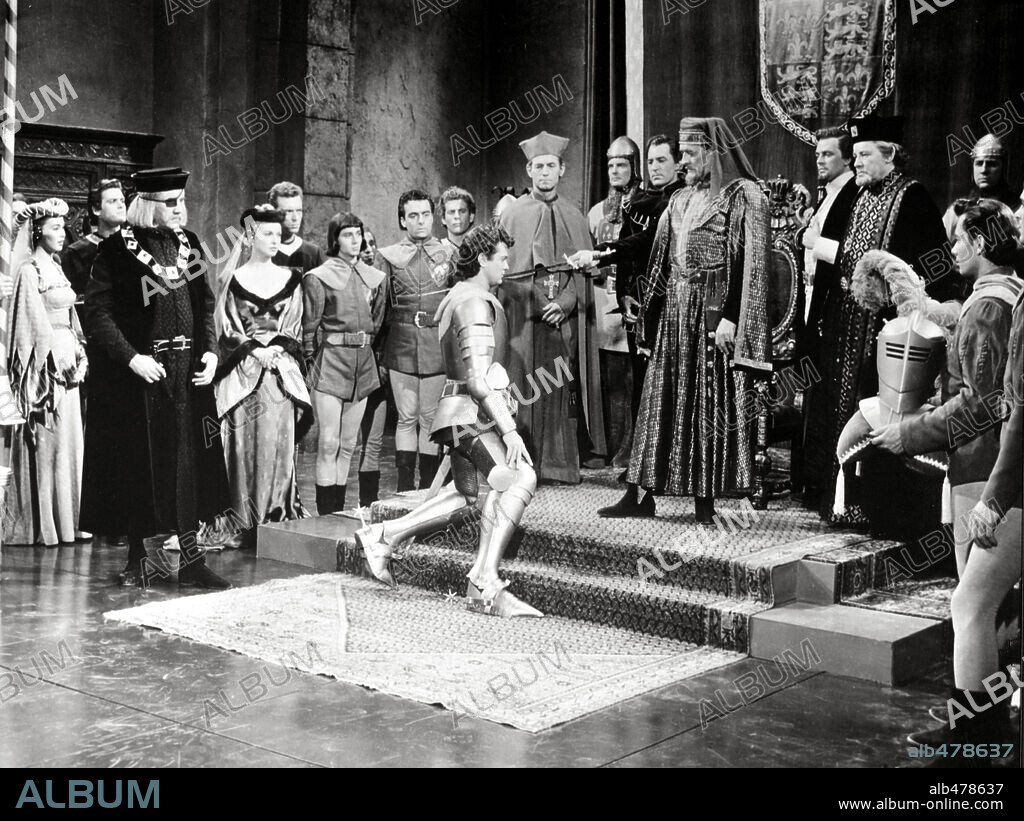 IAN KEITH, JANET LEIGH, TONY CURTIS and TORIN THATCHER in THE BLACK SHIELD OF FALWORTH, 1954, directed by RUDOLPH MATE. Copyright UNIVERSAL PICTURES.