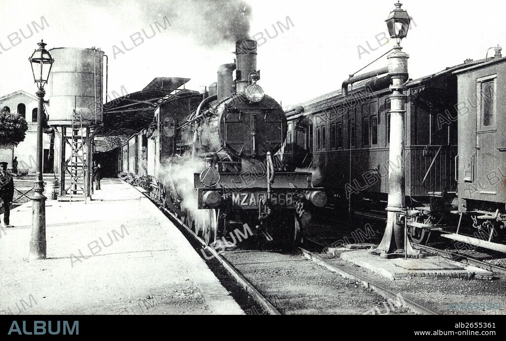 Tren de pasajeros de la línea Madrid-Zaragoza-Alicante en la estación de Martorell, años 1910.