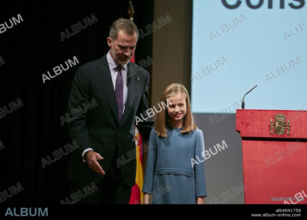 KING FELIPE VI OF SPAIN and LEONOR DE BORBON. October 31, 2018 - Madrid, Madrid, Spain - King Felipe VI of Spain and Princess Leonor of Spain attends to the Reading of the Spanish Constitution for the 40th anniversary of its approval by the Congress at Instituto Cervantes in Madrid, Spain. October 31, 2018. 31/10/2018