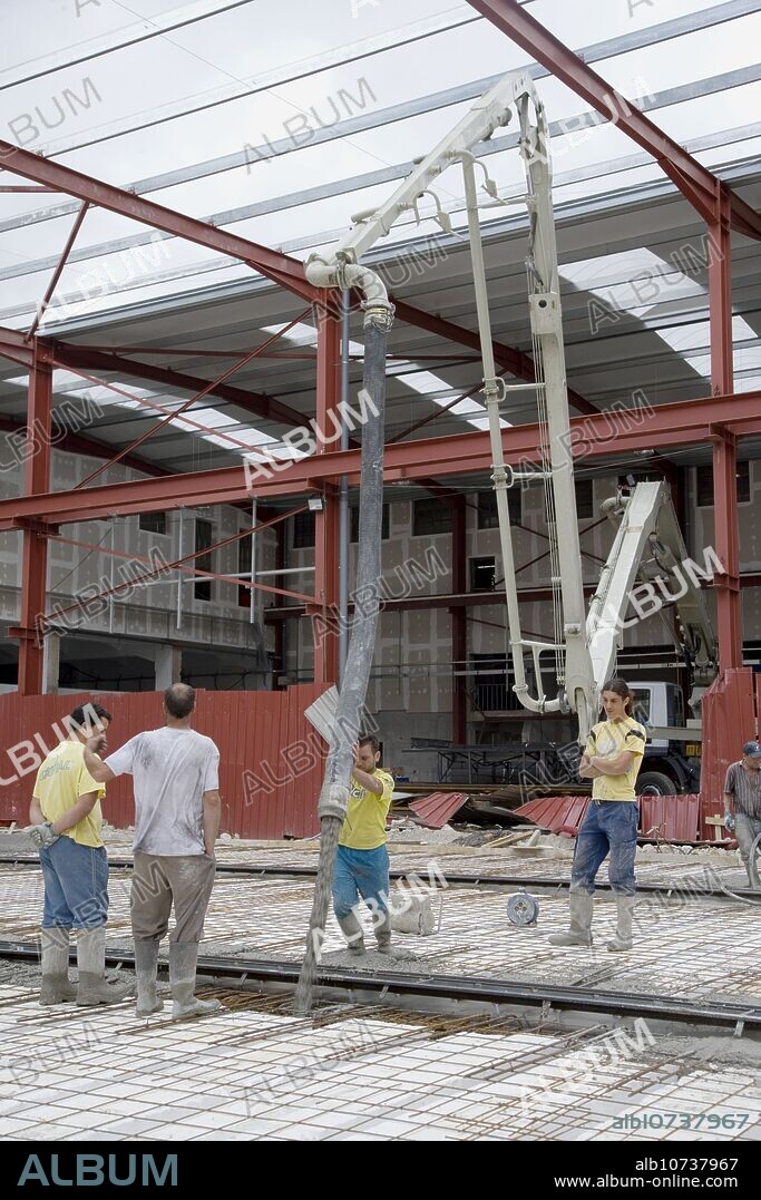 Cement mixer, construction of factory premises, Legazpi. Gipuzkoa, Euskadi, Spain.