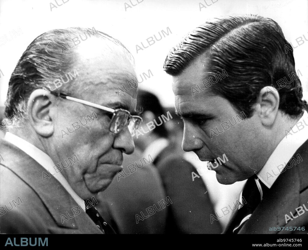 July 1977. Santiago Carrillo with Ignacio Camuñas in the Cortes.