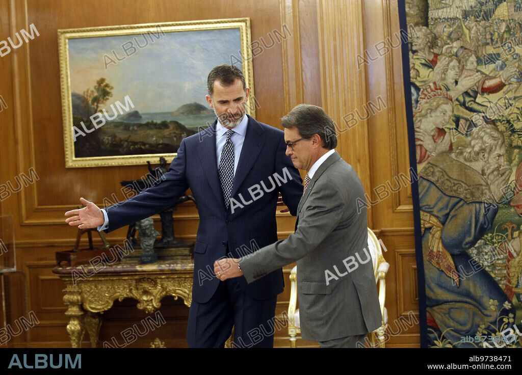 Madrid, 07/17/2015. King Felipe VI Receives Artur Mas at the Zarzuela Palace. Photo: Isabel Permuy Archdc.