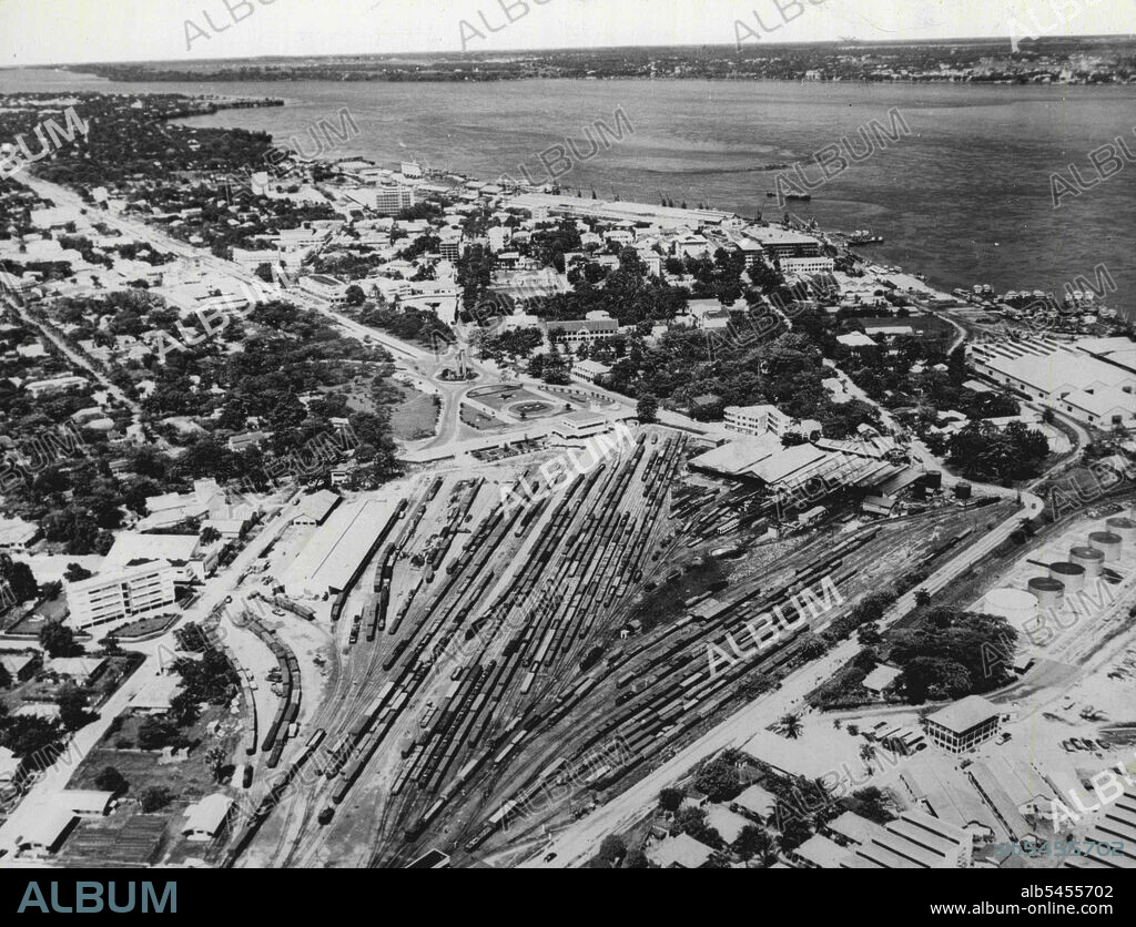 Trans-Congo Railway Next Year -- The terminal of the Railway line linking the capital of the Middle Congo district with its seaport of Matadi. The Matadi-Leo line was the first to be built in the Congo. October 17, 1955. (Photo by United Press Photo).