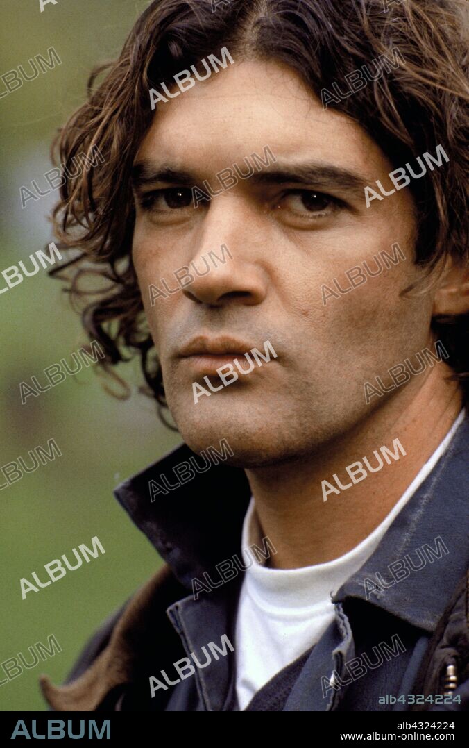 ANTONIO BANDERAS en ASESINOS, 1995 (ASSASSINS), dirigida por RICHARD DONNER. Copyright WARNER BROTHERS.