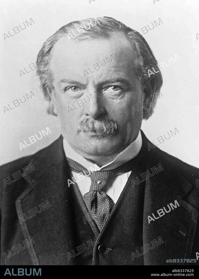 David Lloyd George, 1st Earl Lloyd-George of Dwyfor, OM PC (17 January 1863 - 26 March 1945) was a British statesman and Liberal Party politician who served as Prime Minister of the United Kingdom from 1916 to 1922. The last Liberal to serve as prime minister, he held the office during the final two years of the First World War and led the British delegation at the 1919 Paris Peace Conference.
