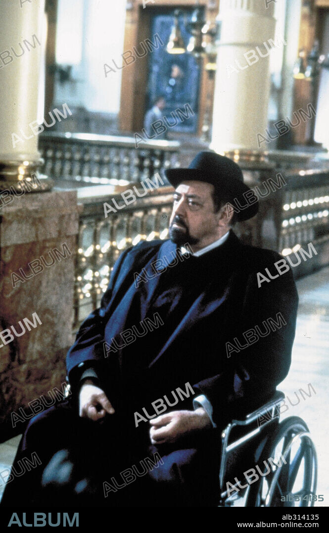 RAYMOND BURR in RETURN OF IRONSIDE, THE-TV, 1993. Copyright UNIVERSAL TV.