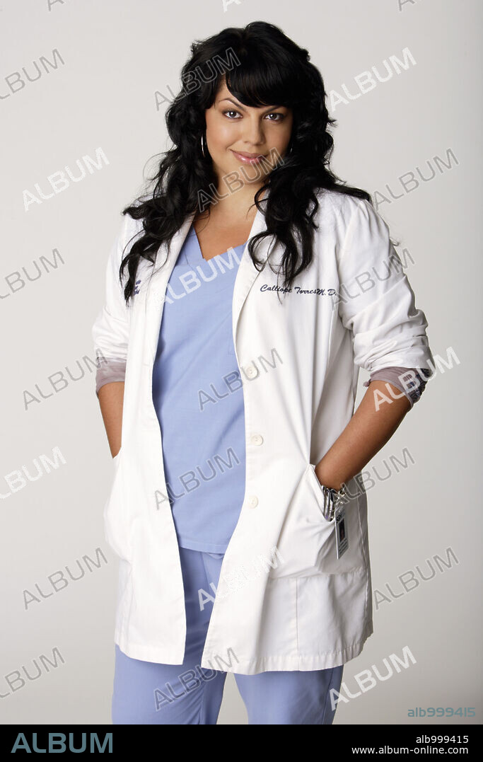 SARA RAMIREZ dans GREY'S ANATOMY, 2005. Copyright TOUCHSTONE TELEVISION.
