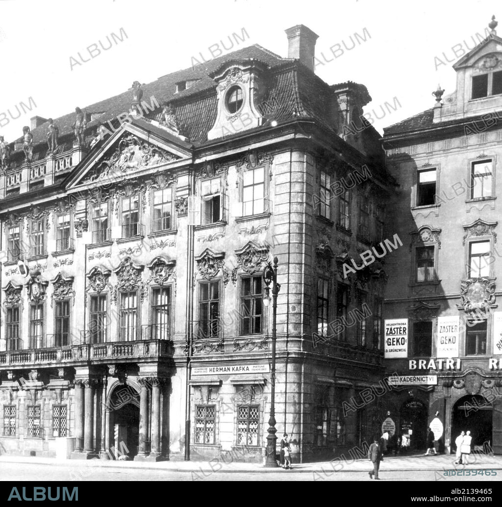 View Of Kinsky Palace At Prague Old Town Square (Staromestske Namesti) With The Shop Of Hermann Kafka, Father Of Franz Kafka, In The Right Corner. Photo Was Taken In The 1920S. (Photo by: Sovfoto/UIG via Getty Images).