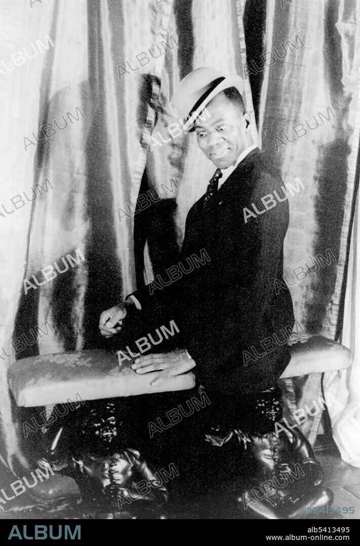 Bill (Bojangles) Robinson (May 25, 1878 - November 25, 1949) was an African-American tap dancer, actor, and singer. His career mirrored changes in American entertainment tastes and technology; minstrel shows, vaudeville, Broadway theatre, the recording industry, Hollywood films, radio and television. He is best known for his dancing with Shirley Temple in a series of 1930s films, and for starring in the musical Stormy Weather (1943), loosely based on his own life. Despite being the highest-paid black performer of the time, Robinson died penniless, and his funeral was paid for by longtime friend Ed Sullivan. Carl Van Vechten, 1933 (cropped and cleaned).