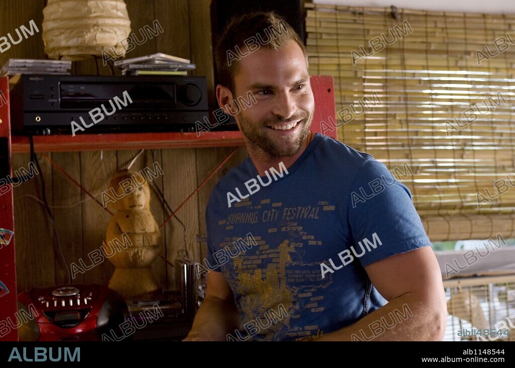 SEANN WILLIAM SCOTT in ROLE MODELS, 2008, directed by DAVID WAIN. Copyright NEW REGENCY PICTURES / URDANK, SAM.