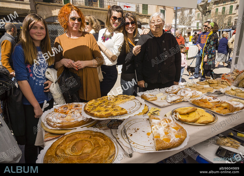 feria de la ensaimada, Llucmajor, Mallorca, balearic islands, spain, europe.
