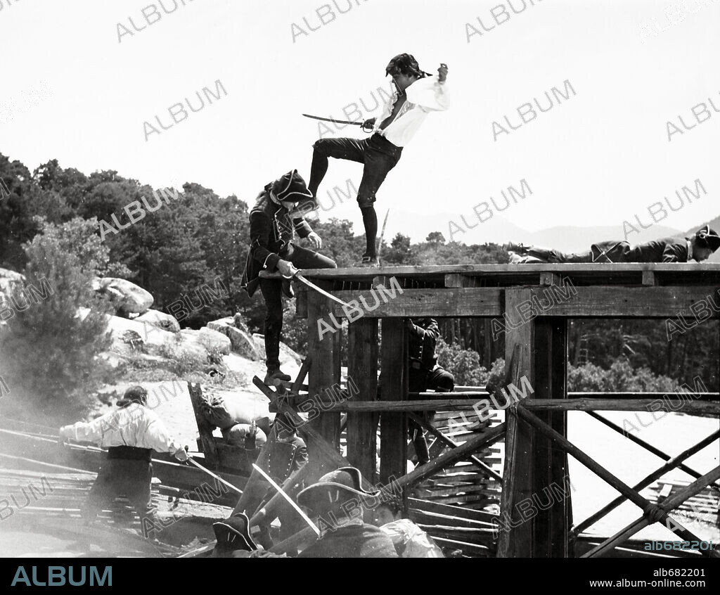 ALAIN DELON dans ZORRO, 1975, réalisé par DUCCIO TESSARI. Copyright TITANUS.