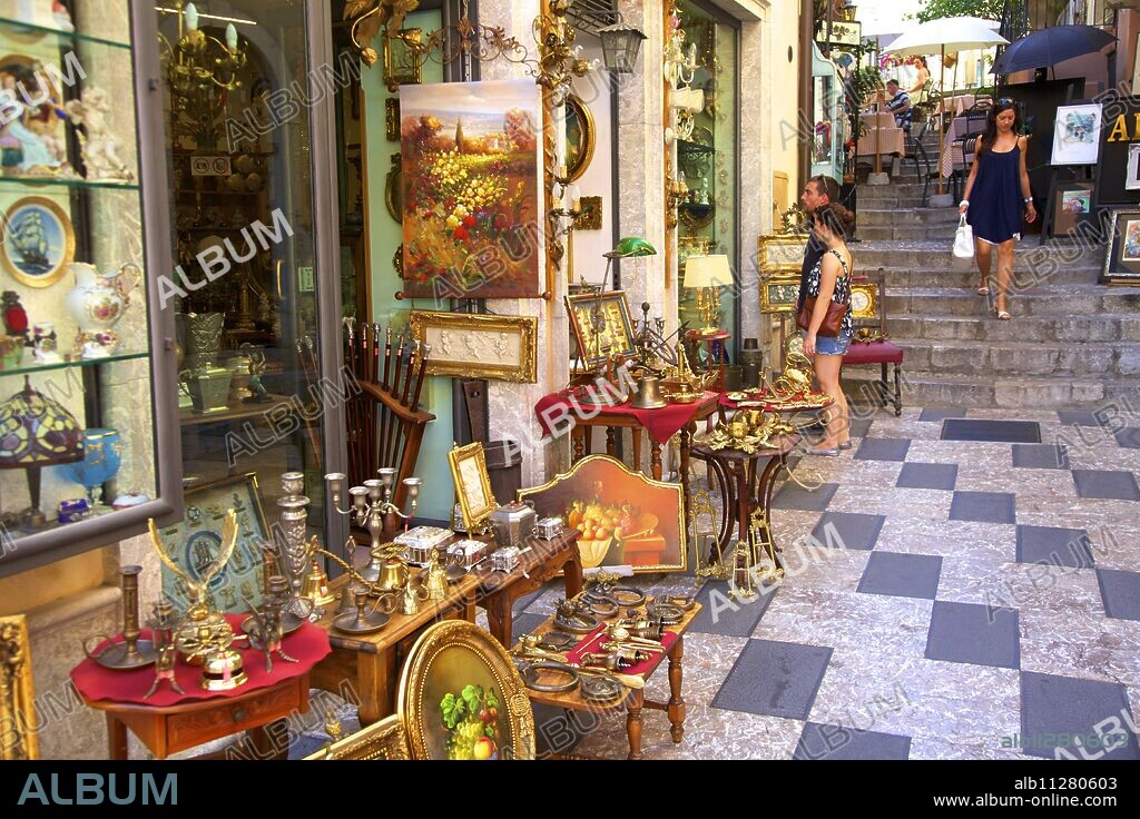 Antique Shop, Taormina, Sicily, Italy, Europe.