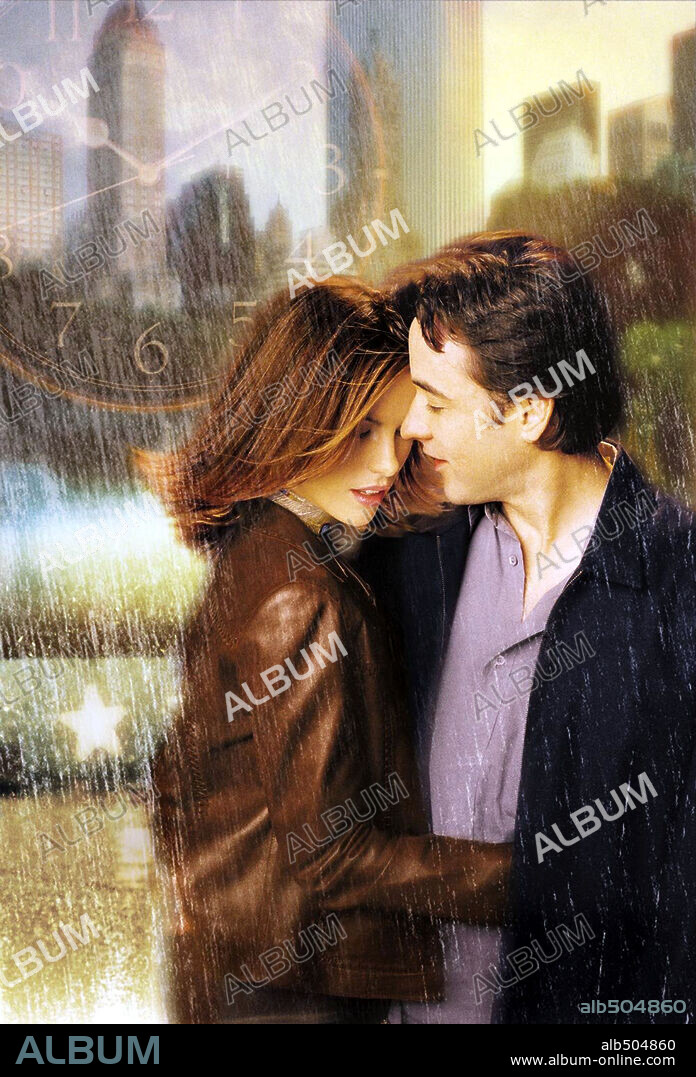JOHN CUSACK and KATE BECKINSALE in SERENDIPITY, 2001, directed by PETER CHELSOM. Copyright SIMON FIELDS PRODUCTIONS/TAPESTRY FILMS.