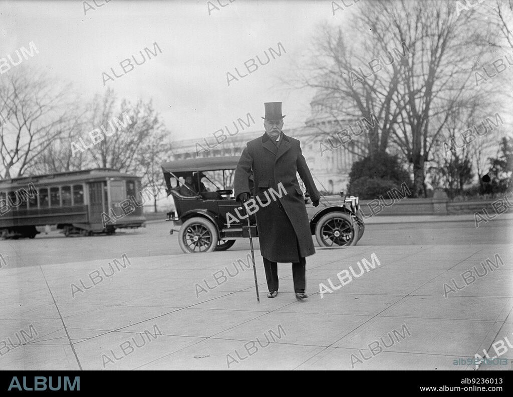 HARRIS & EWING. J. Pierpont Morgan Sr., 1912. American financier and investment banker.