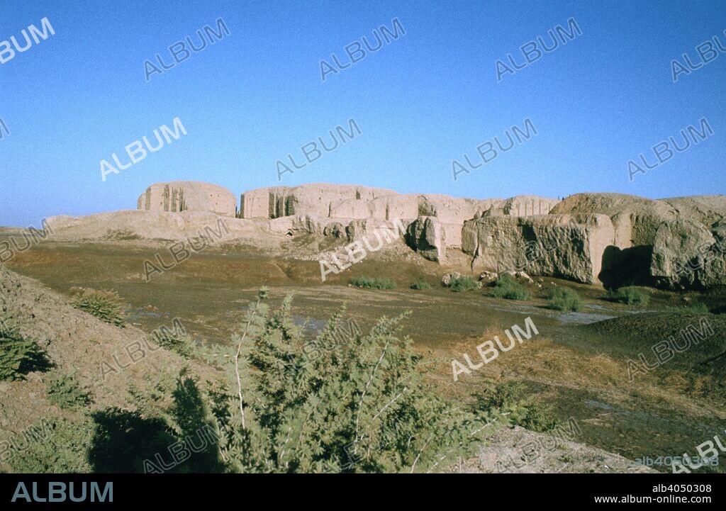 Walls of Kish, Iraq, 1977. Kish was one of the twelve city states of the Ancient Sumerian civilization in Mesopotamia.