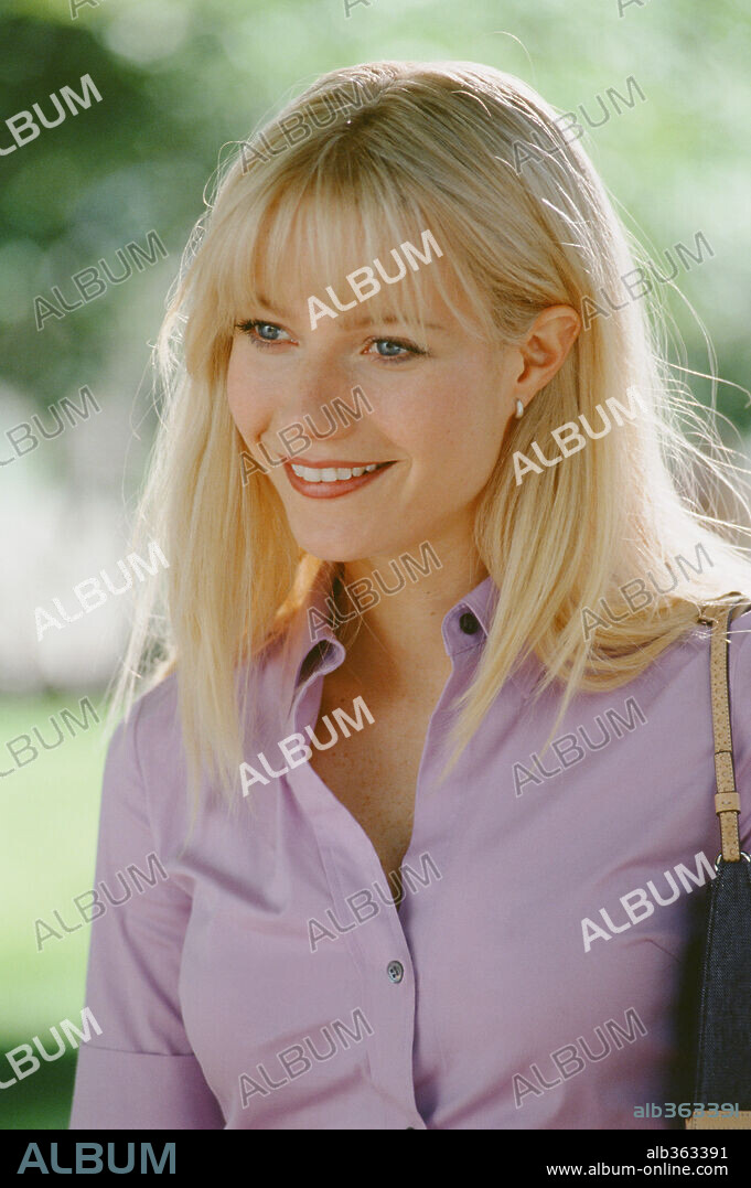 GWYNETH PALTROW in SHALLOW HAL, 2001, directed by BOBBY & PETER FARRELLY, BOBBY FARRELLY and PETER FARRELLY. Copyright 20TH CENTURY FOX / WATSON, GLEN.