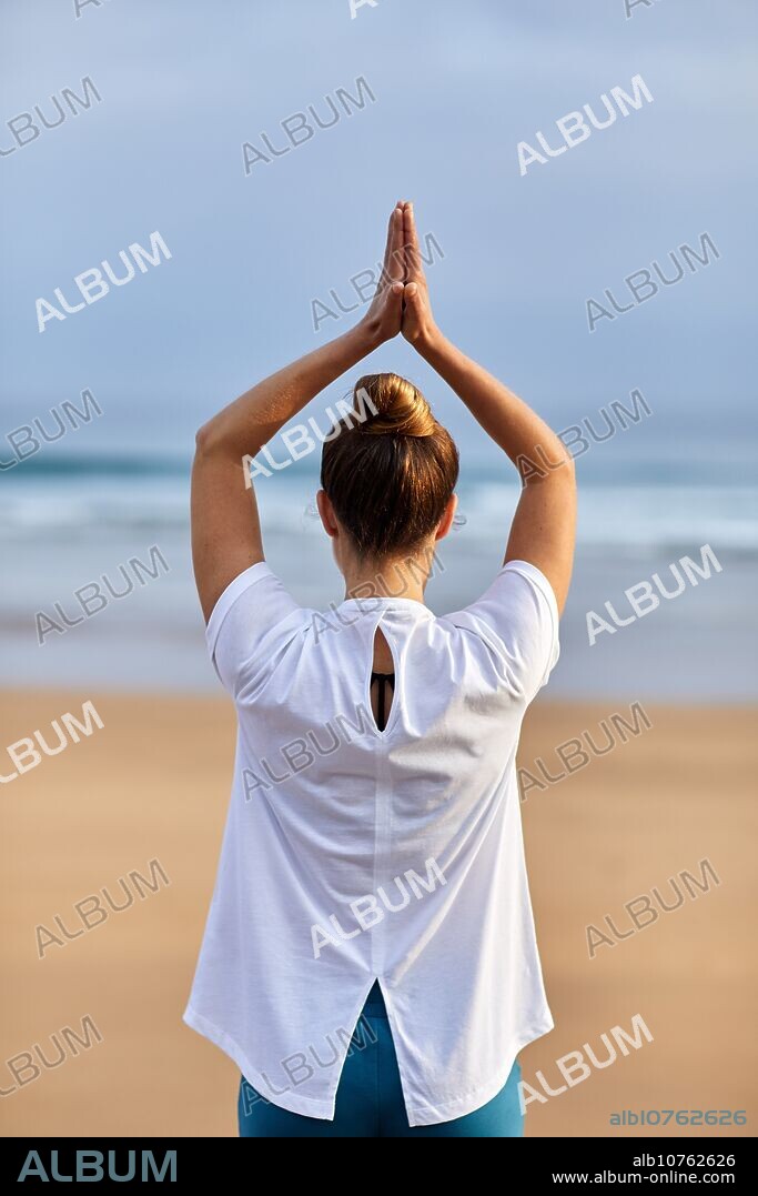 Yoga, Beach, Zarautz, Gipuzkoa, Basque Country, Spain, Europe.