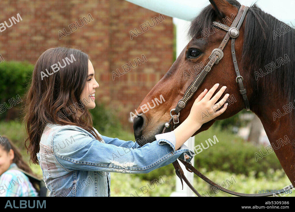 BAILEE MADISON in A COWGIRL'S STORY, 2017, directed by TIMOTHY ARMSTRONG. Copyright RODEO FILMS.