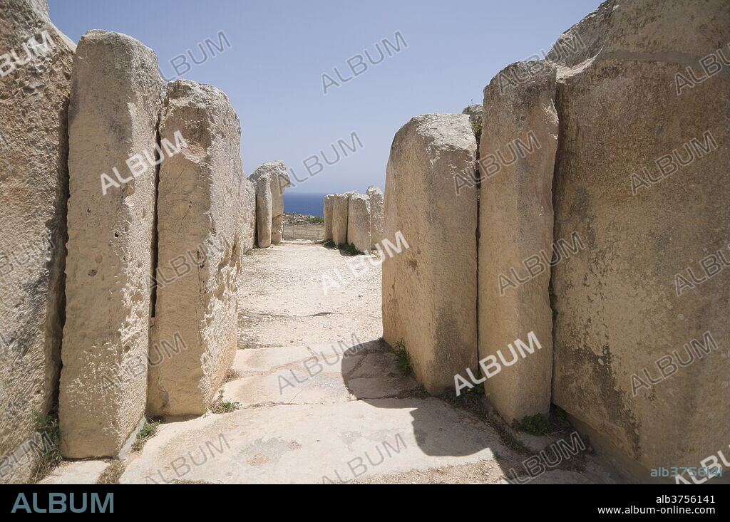 Mnajdra, a Megalithic temple constructed at the end of the third milennium BC, UNESCO World Heritage Site, Malta, Europe.