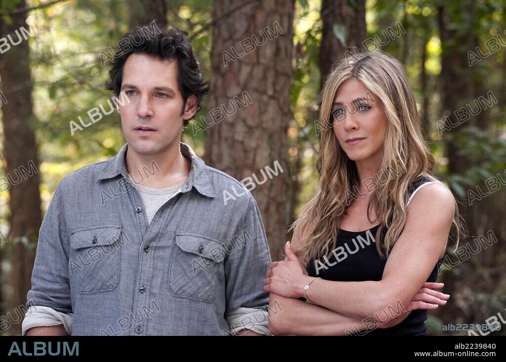 JENNIFER ANISTON y PAUL RUDD en SACAME DEL PARAISO, 2012 (WANDERLUST), dirigida por DAVID WAIN. Copyright APATOW PRODUCTIONS.