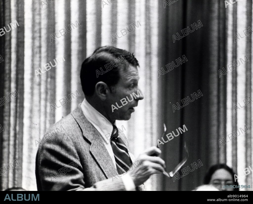 Paul Berg (born June 30, 1926) American biochemist and professor emeritus at Stanford University. He was the recipient of the Nobel Prize in Chemistry in 1980.