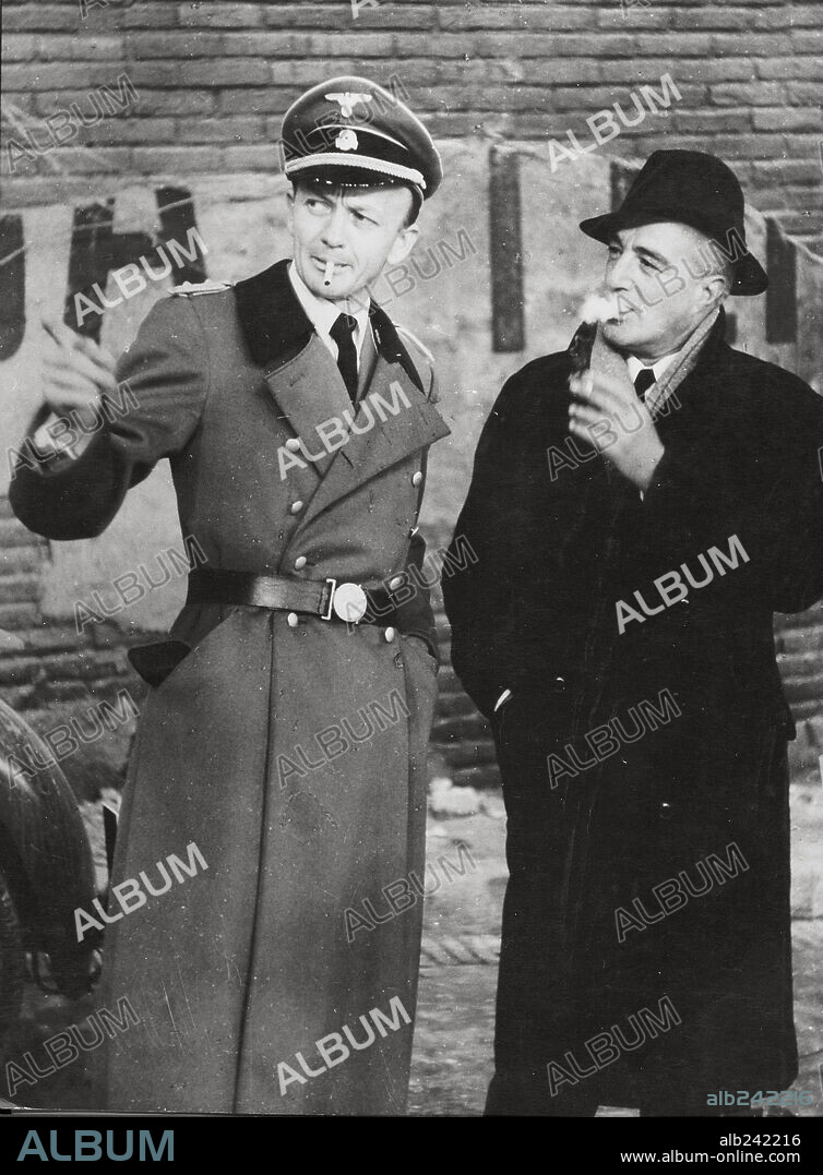 HANNES MESSEMER and VITTORIO DE SICA in GENERAL DELLA ROVERE, 1959 (IL GENERALE DELLA ROVERE), directed by ROBERTO ROSSELLINI. Copyright ZEBRA FILMS.